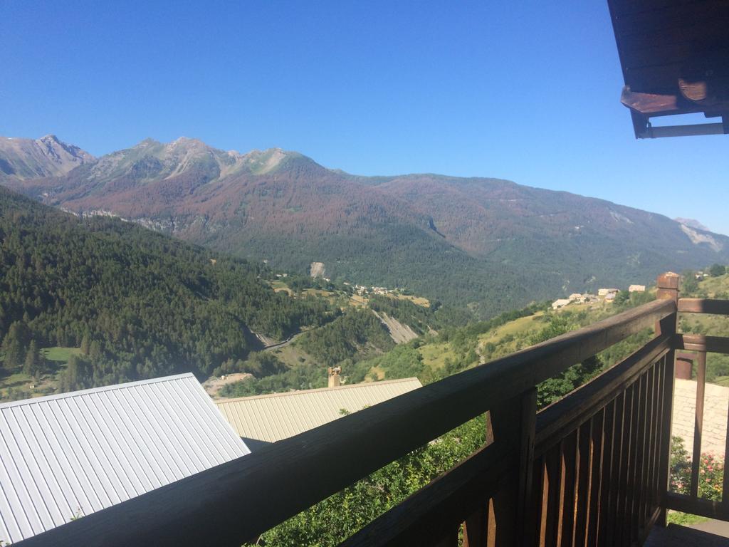 Le Chateau Des Orres Appartamento Les Orres Esterno foto